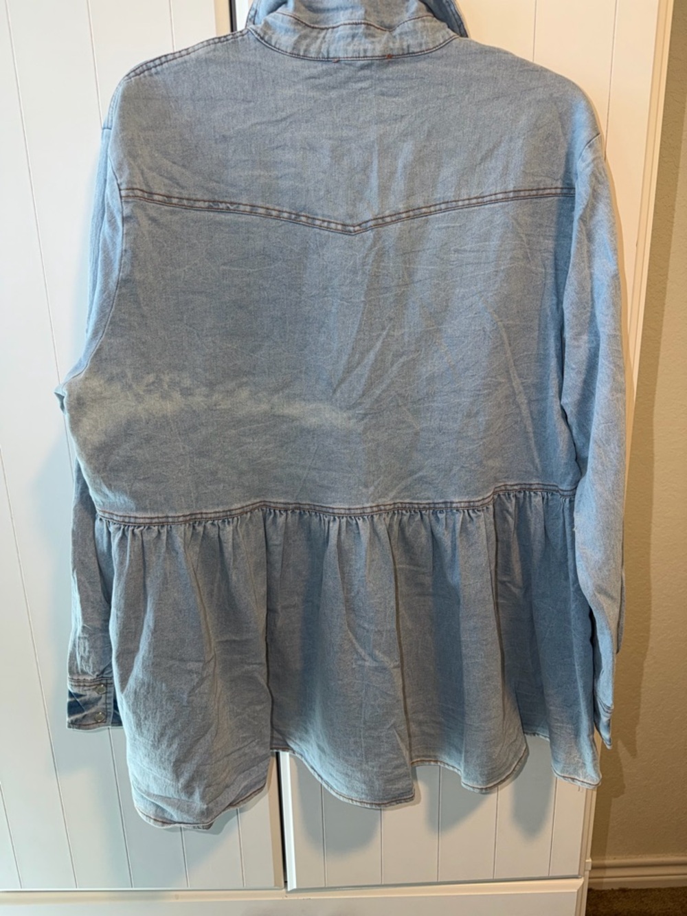 020 Hayden Light Blue Denim Shirt with Peplum Hem - Picture 3 of 4